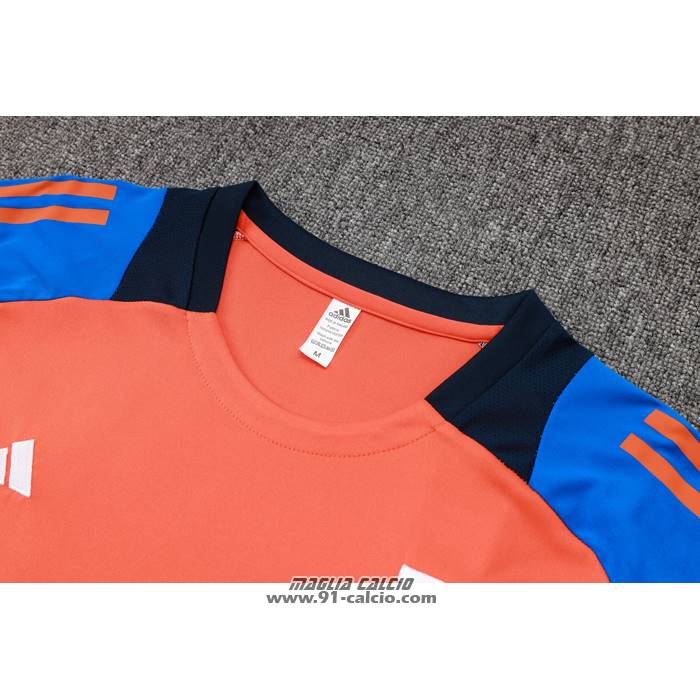 Tuta da Track
 Juventus Manica Corta
 2024-2025 Arancione
 - Pantaloncini
